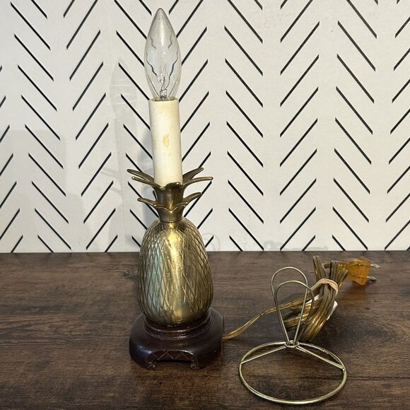 Vintage Brass Pineapple Lamp Wood Base Tropical Decor 10” Table Light - No Shade - Picture 11 of 14